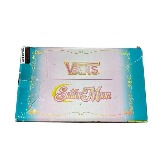Vans Sailor Moon ComfyCush Slip-Ons - Picture 8 of 8